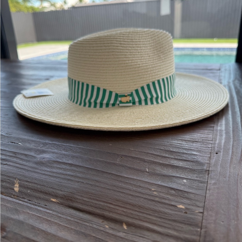 Masters Cream Hat with Green Striped Band